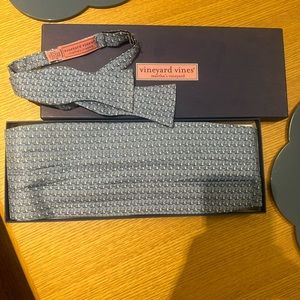 Vineyard Vines Bow tie and Cummerbund